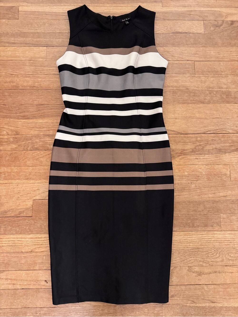 Sami & Jo Women's Black Striped Knee Length Sheath Dress - Size M
 b94